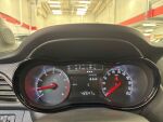 Opel Karl 2017 Punainen