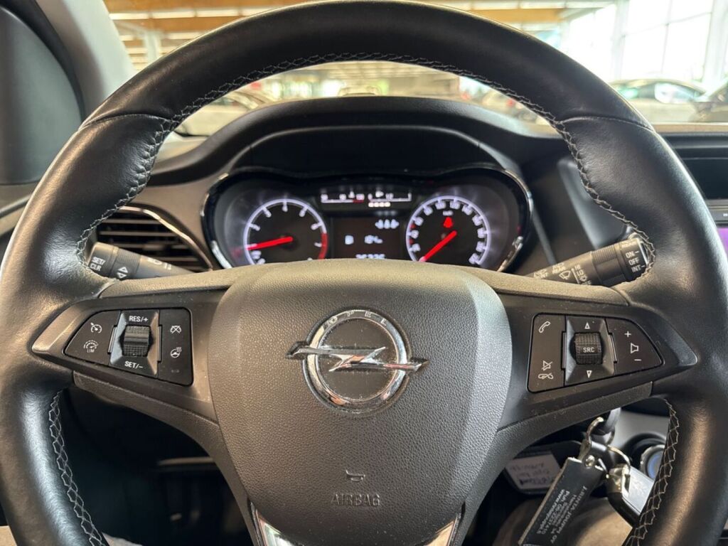 Opel Karl 2016 Sininen
