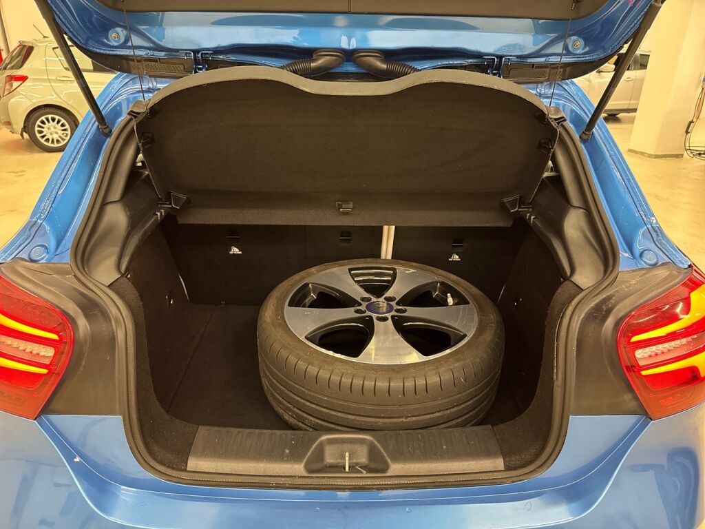 Mercedes-Benz A 2016 Sininen