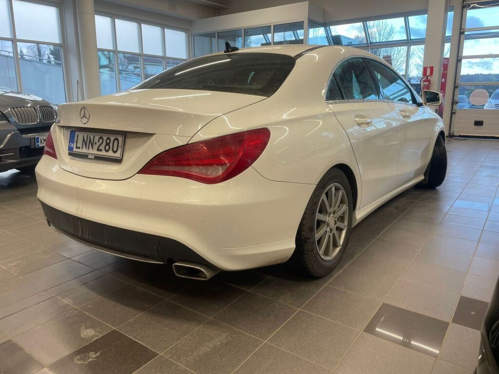 Mercedes-Benz CLA 2016 Valkoinen