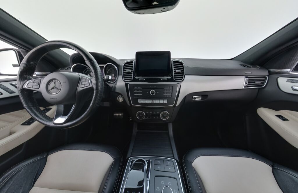 Mercedes-Benz GLE 2017 Valkoinen