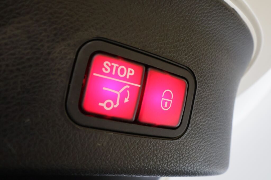 Mercedes-Benz GLE 2017 Valkoinen