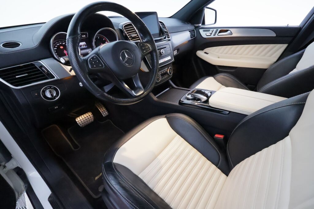 Mercedes-Benz GLE 2017 Valkoinen