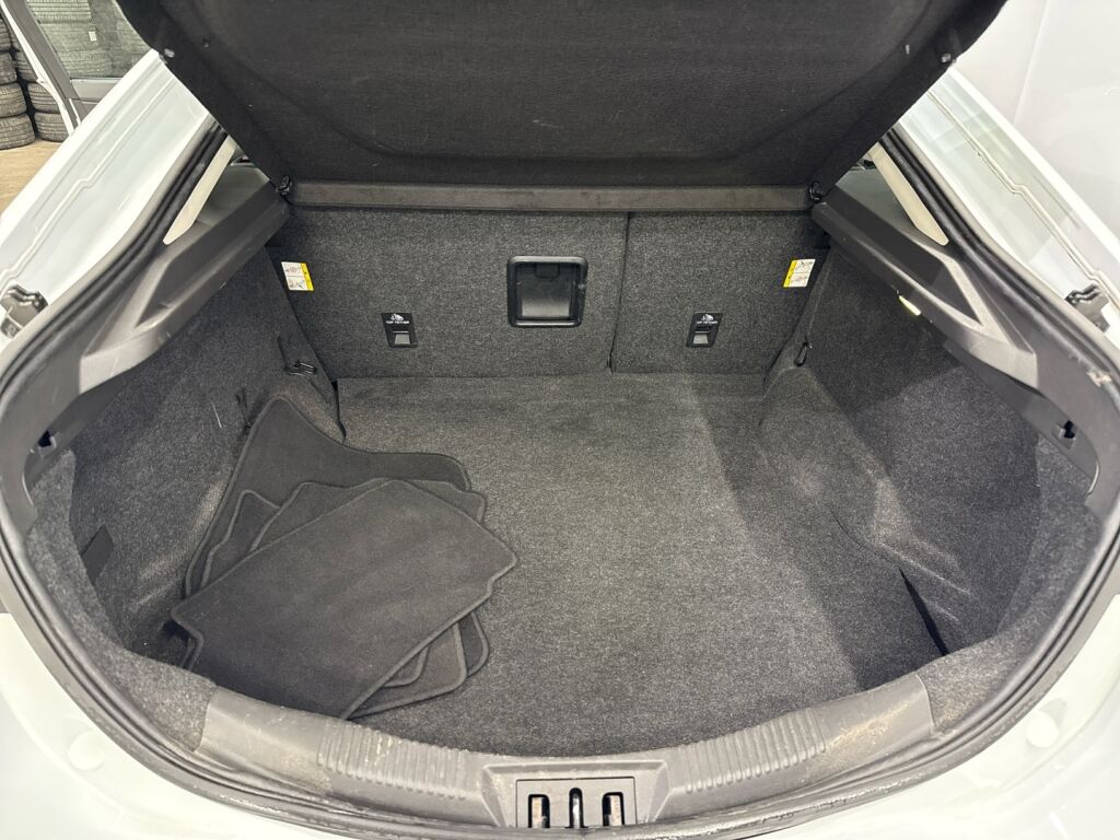 Ford Mondeo 2016 Valkoinen