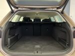 Volkswagen Passat 2016 Keltainen