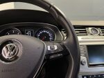 Volkswagen Passat 2016 Keltainen