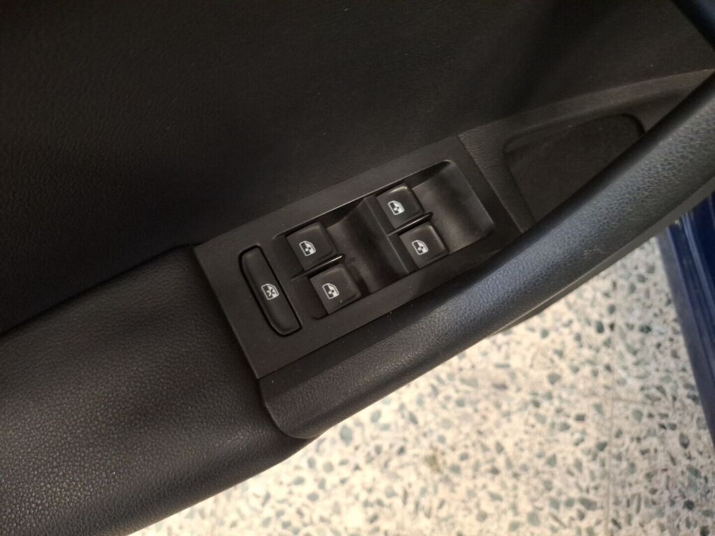 Skoda Octavia 2016 Sininen