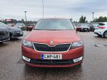 Skoda Rapid 2016 Punainen