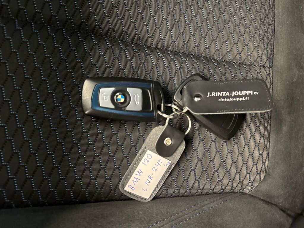 BMW 120 2017 Harmaa