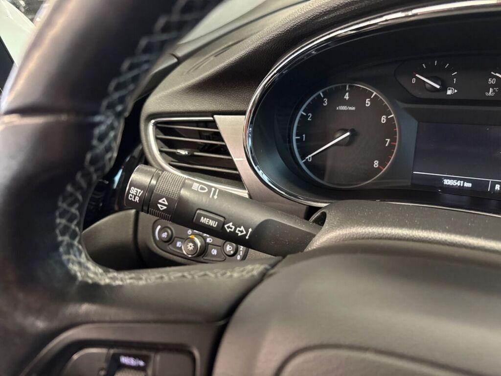 Opel Mokka 2017 Valkoinen