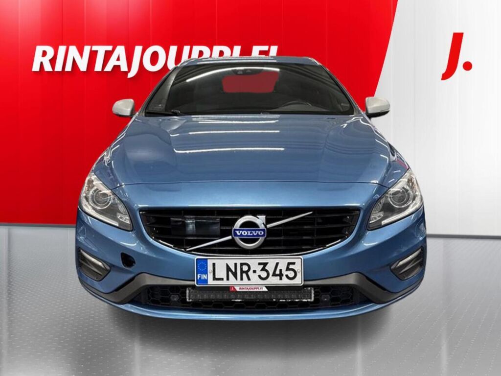 Volvo V60 2017 Sininen