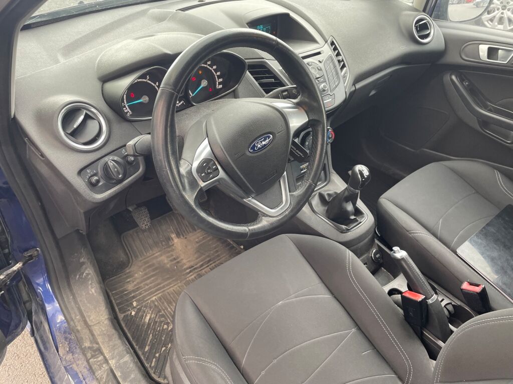 Ford Fiesta 2017 Sininen