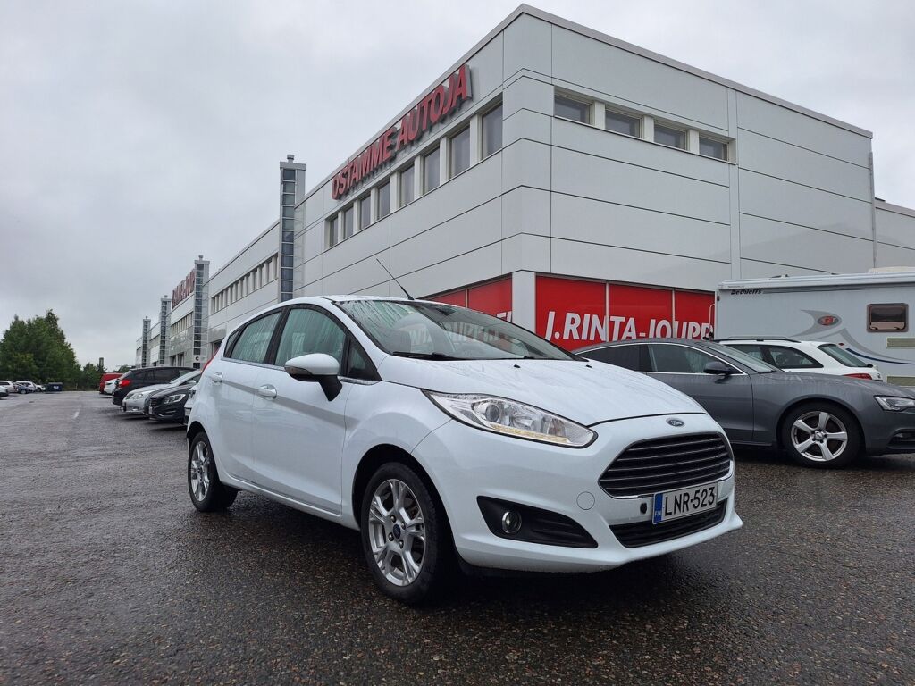 Ford Fiesta 2017 Valkoinen
