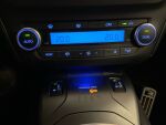 Toyota Avensis 2017 Musta