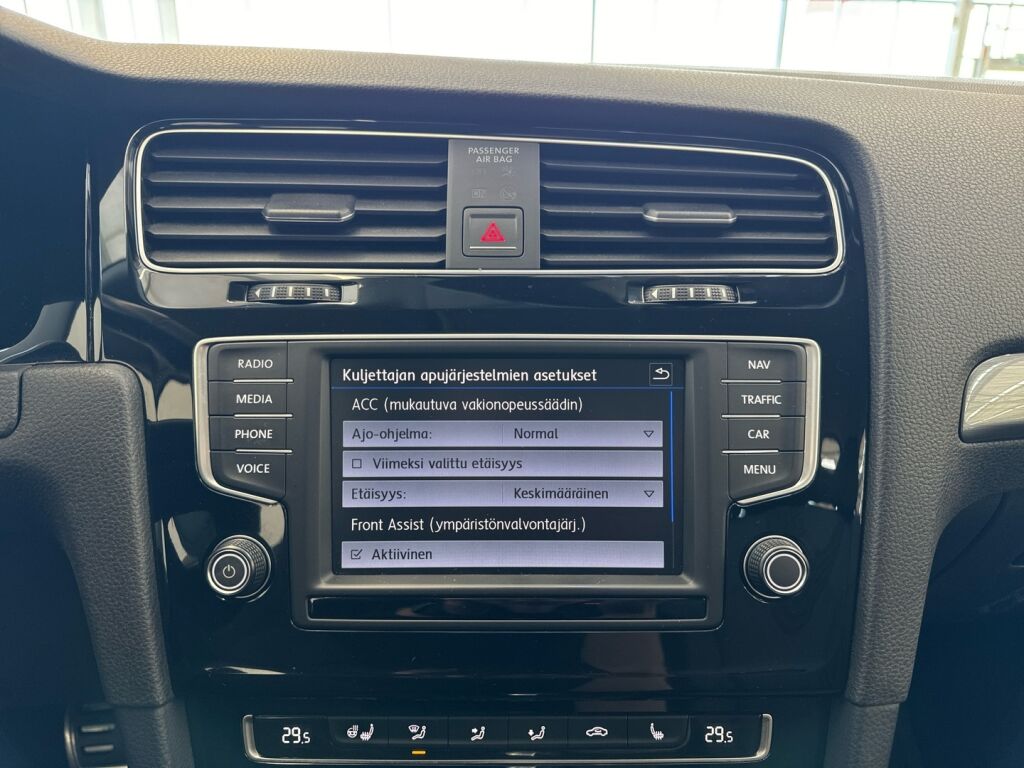 Volkswagen Golf 2017 Harmaa