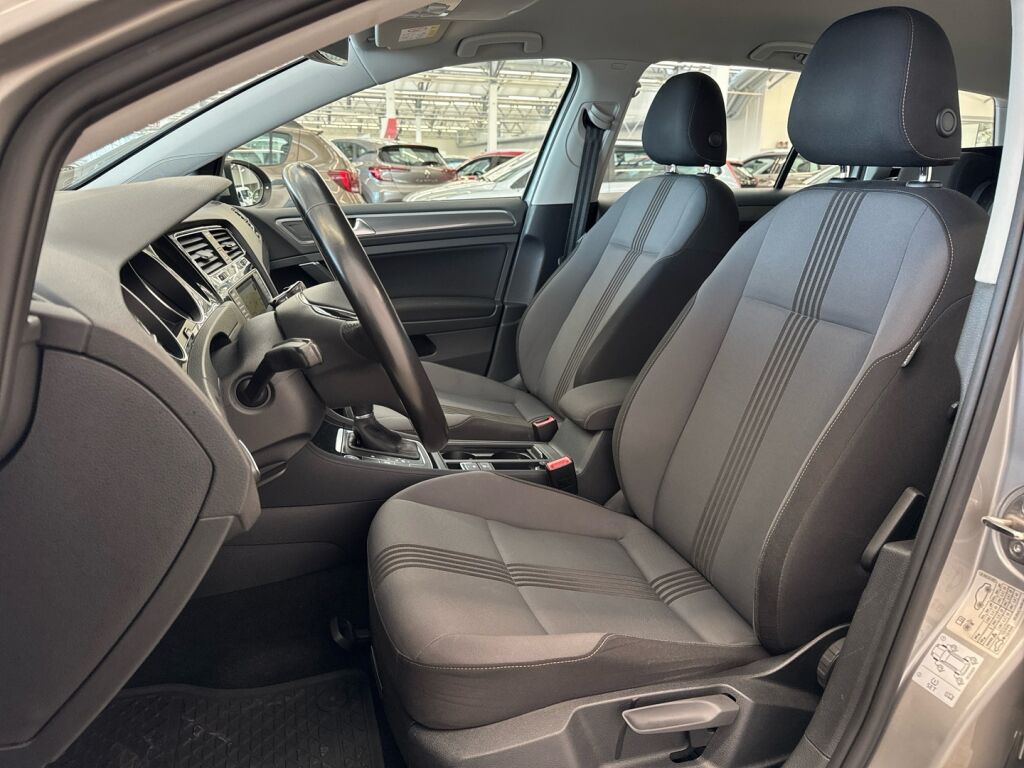 Volkswagen Golf 2017 Harmaa