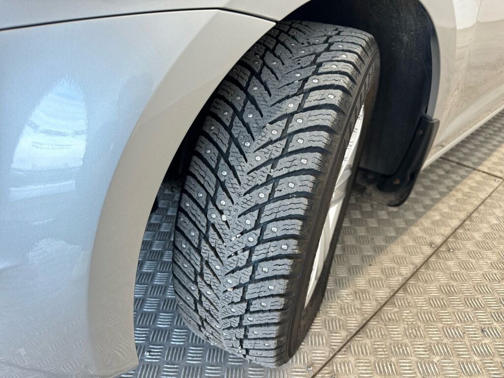 Volkswagen Golf 2017 Harmaa