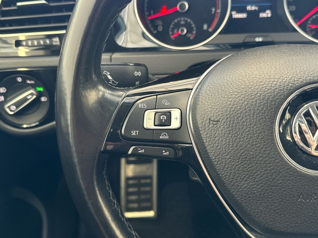 Volkswagen Golf 2017 Harmaa