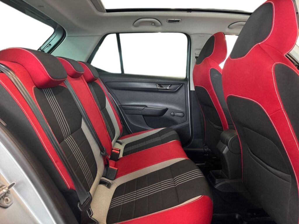 Skoda Fabia 2017 Metallinhohto Harmaa