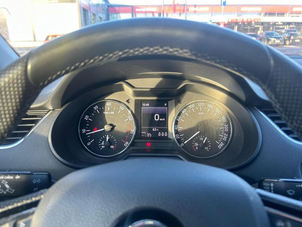 Skoda Octavia 2017 Harmaa