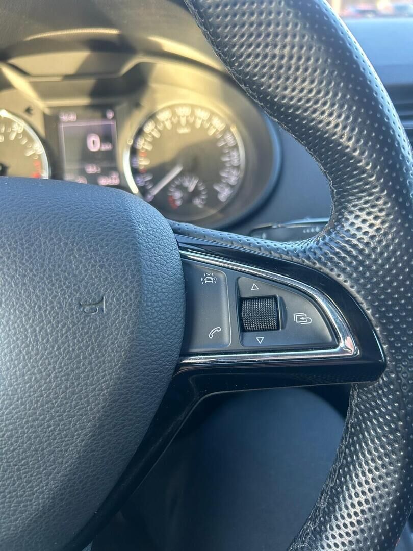 Skoda Octavia 2017 Harmaa