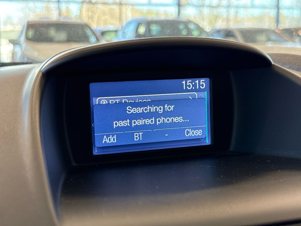 Ford Fiesta 2017 Valkoinen