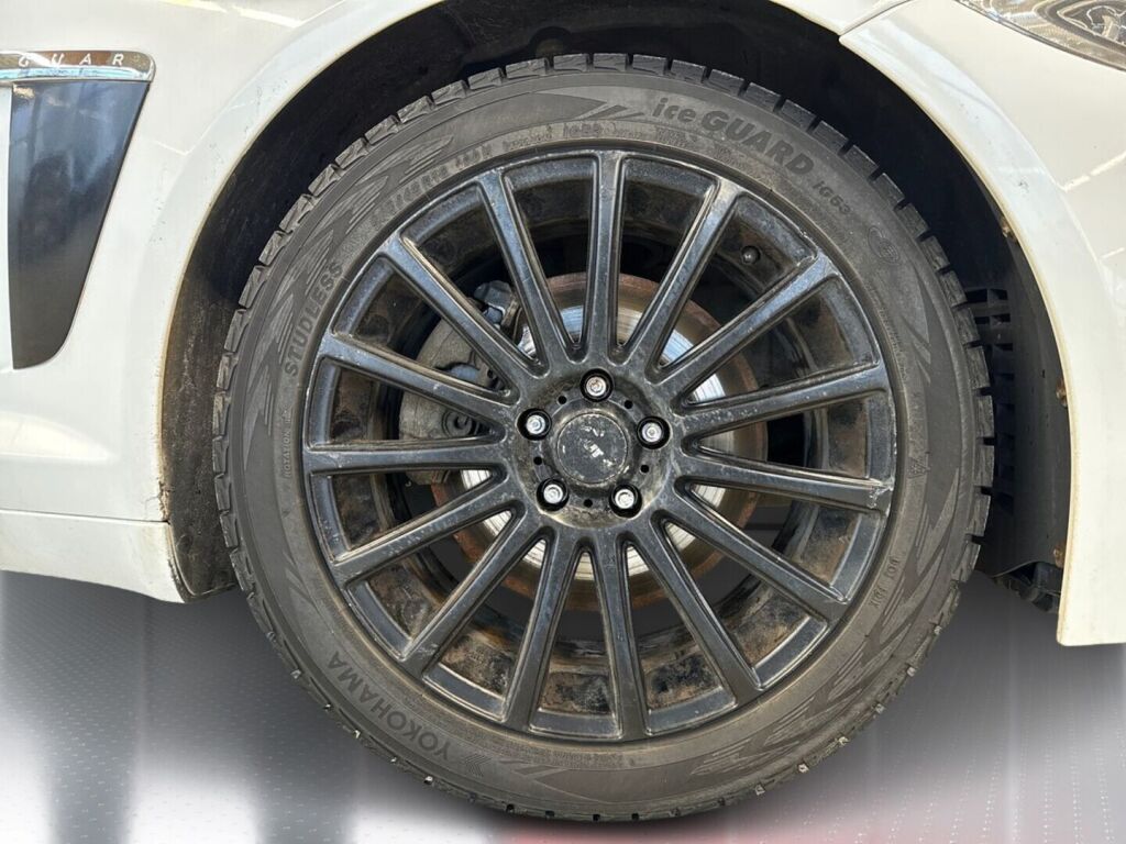 Jaguar XF 2013 Valkoinen