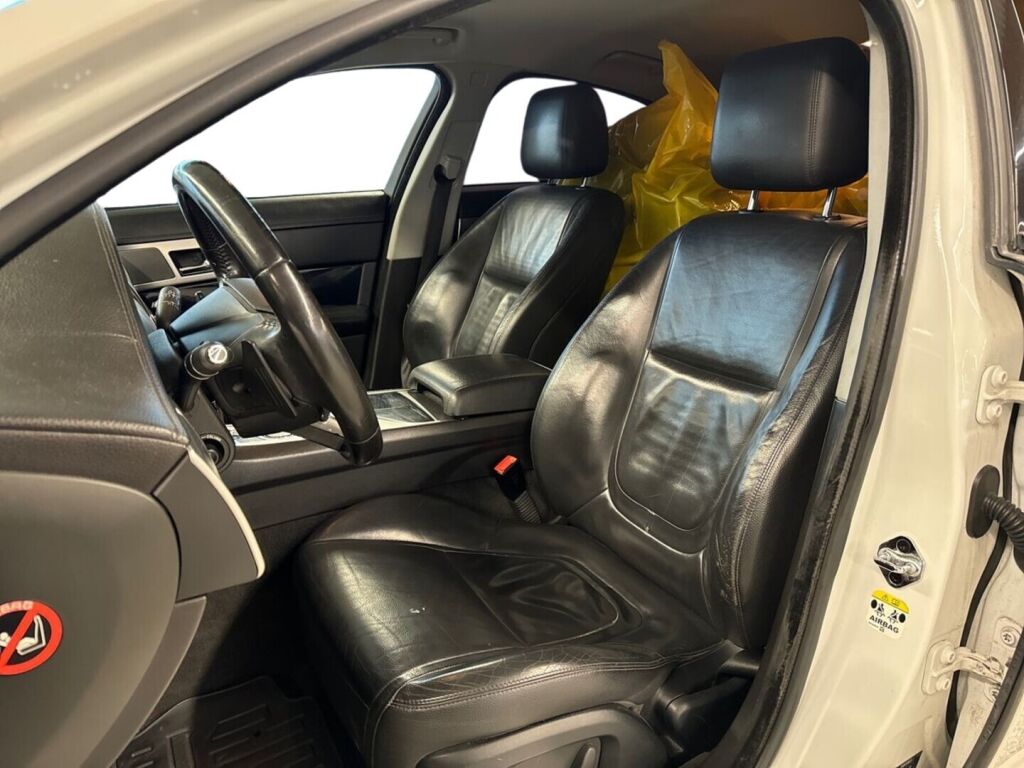 Jaguar XF 2013 Valkoinen