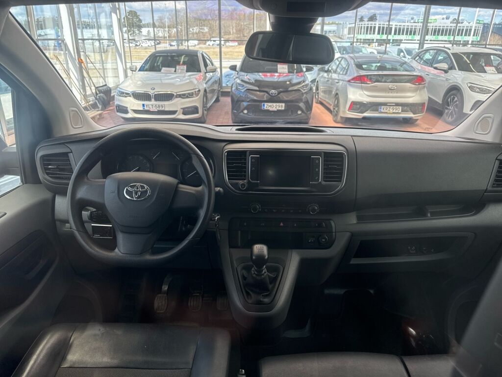Toyota Proace 2017 Oranssi