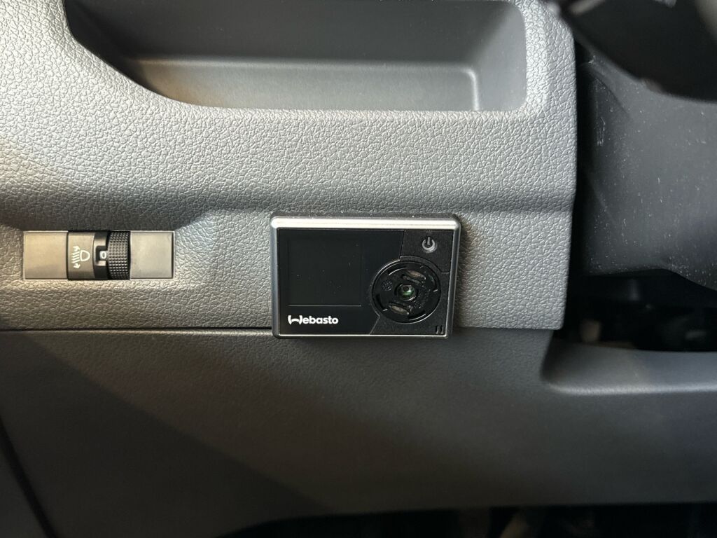 Toyota Proace 2017 Oranssi