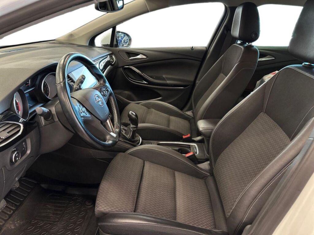 Opel Astra 2017 Valkoinen