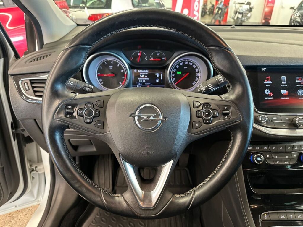 Opel Astra 2017 Valkoinen