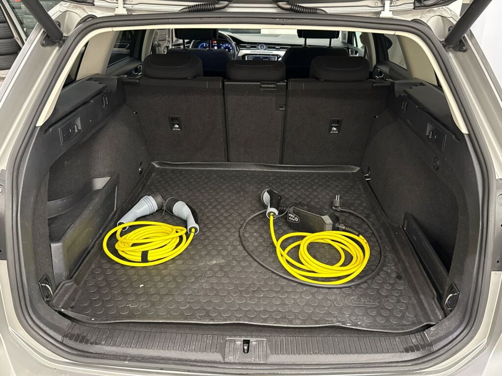 Volkswagen Passat 2017 Harmaa