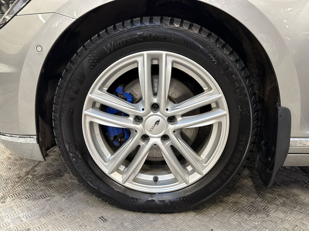 Volkswagen Passat 2017 Harmaa