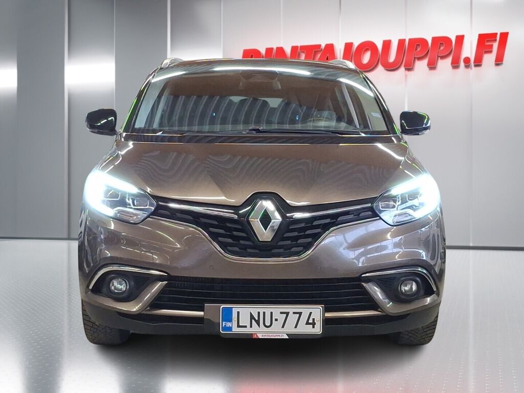 Renault Grand Scenic 2016 Ruskea (beige)
