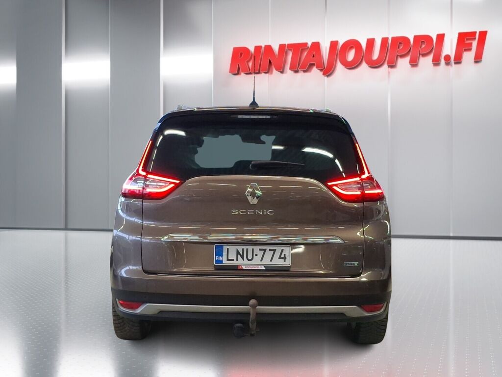 Renault Grand Scenic 2016 Ruskea (beige)