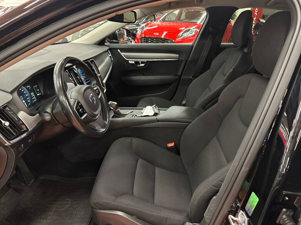 Volvo S90 2017 Musta