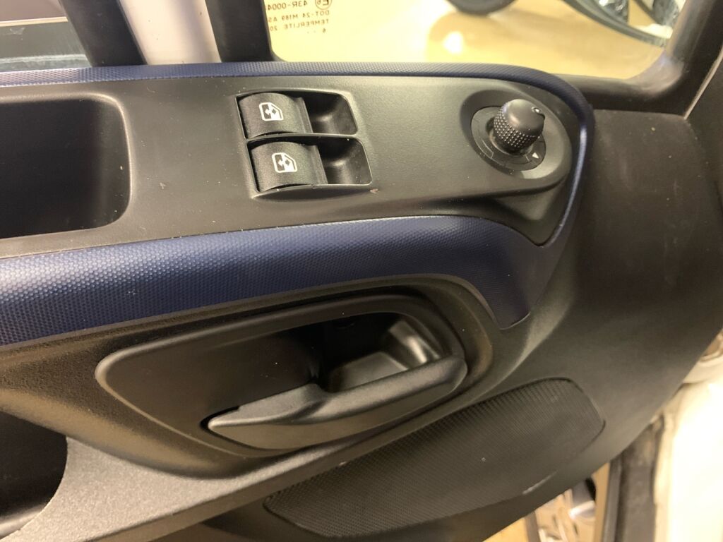 Iveco Daily 2017 Valkoinen