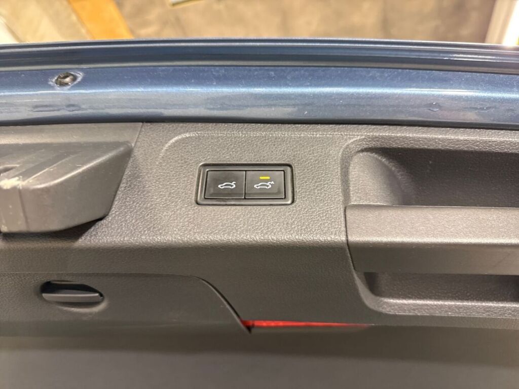 Volkswagen Passat 2017 Sininen