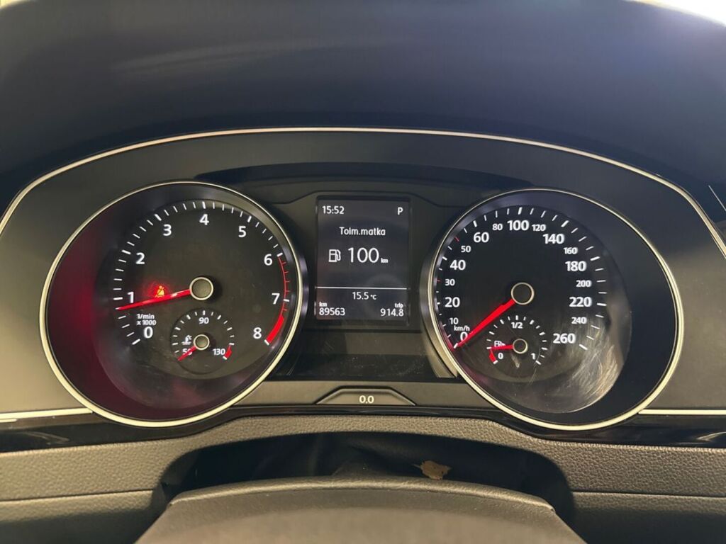 Volkswagen Passat 2017 Sininen