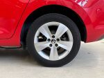 Skoda Rapid 2017 Punainen