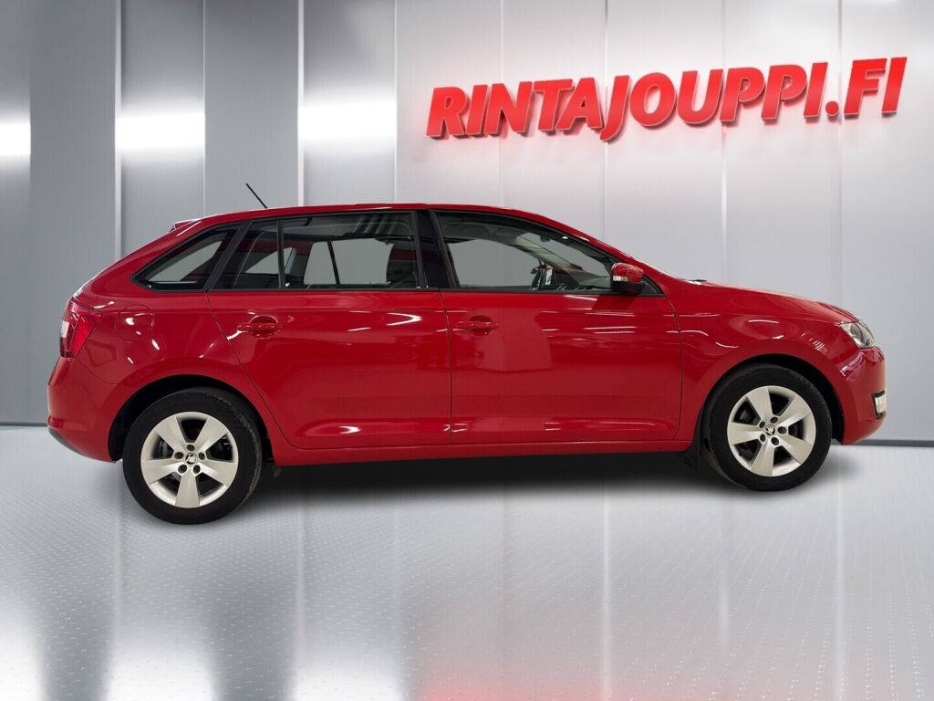 Skoda Rapid 2017 Punainen
