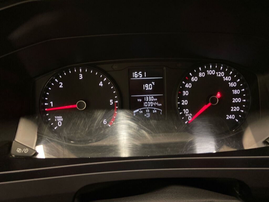 Volkswagen Transporter 2017 Valkoinen