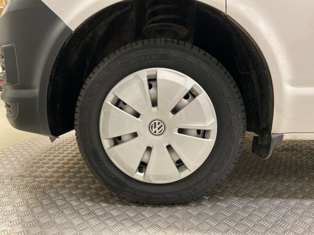 Volkswagen Transporter 2017 Valkoinen