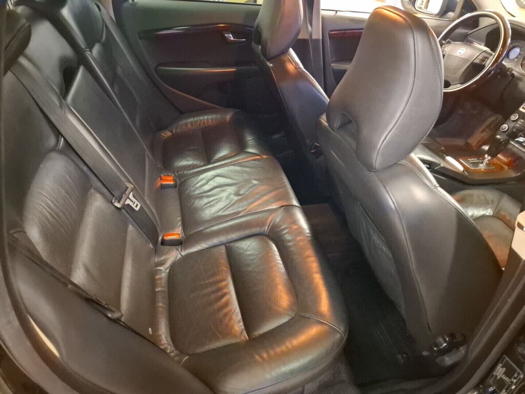 Volvo V70 2008 Sininen