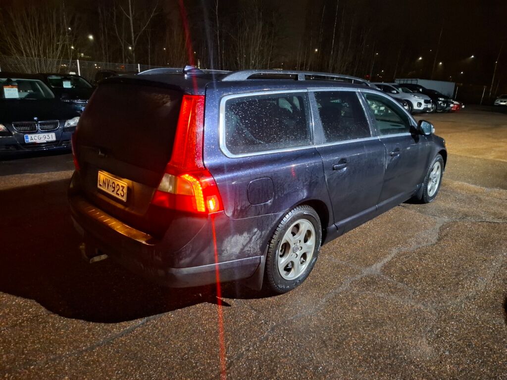 Volvo V70 2007 Sininen
