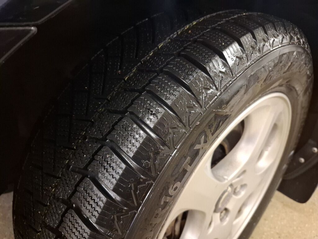 Volvo V70 2008 Sininen