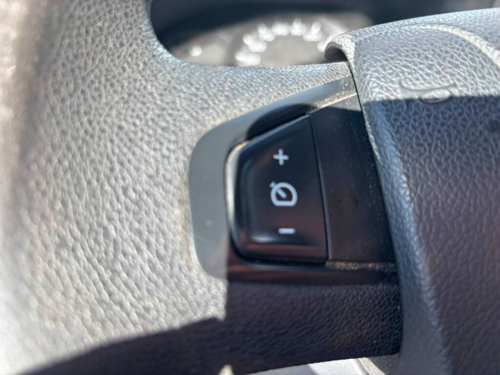 Nissan NV400 2017 Valkoinen