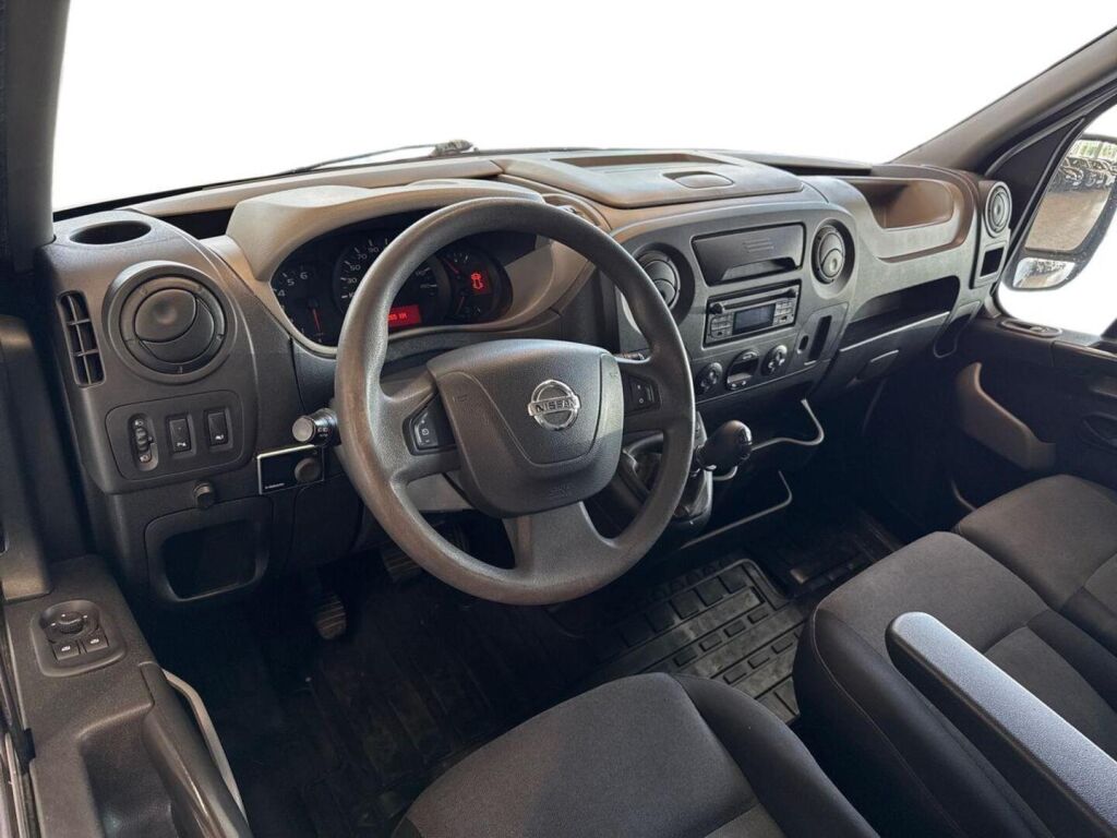 Nissan NV400 2017 Valkoinen