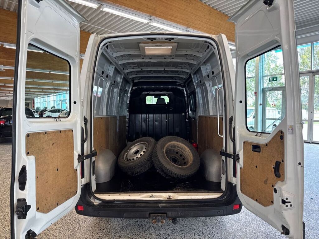Nissan NV400 2017 Valkoinen